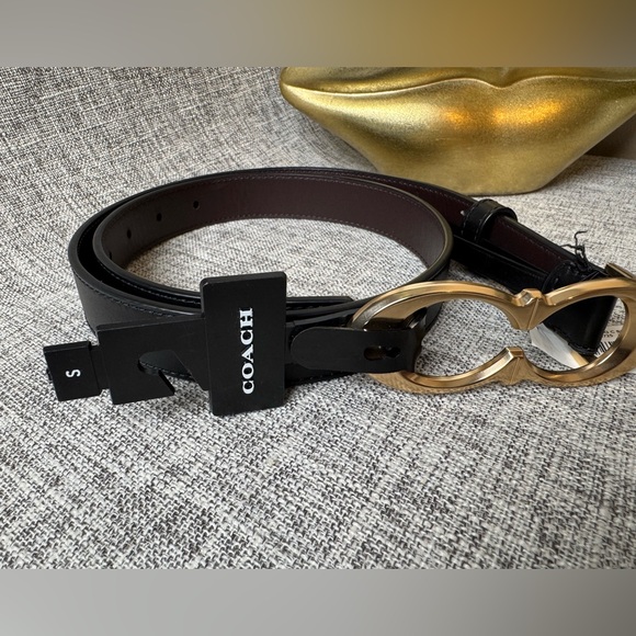 $79(PRICE FIRM) COACH Buckle Belt, 25” Mm - Picture 1 of 3